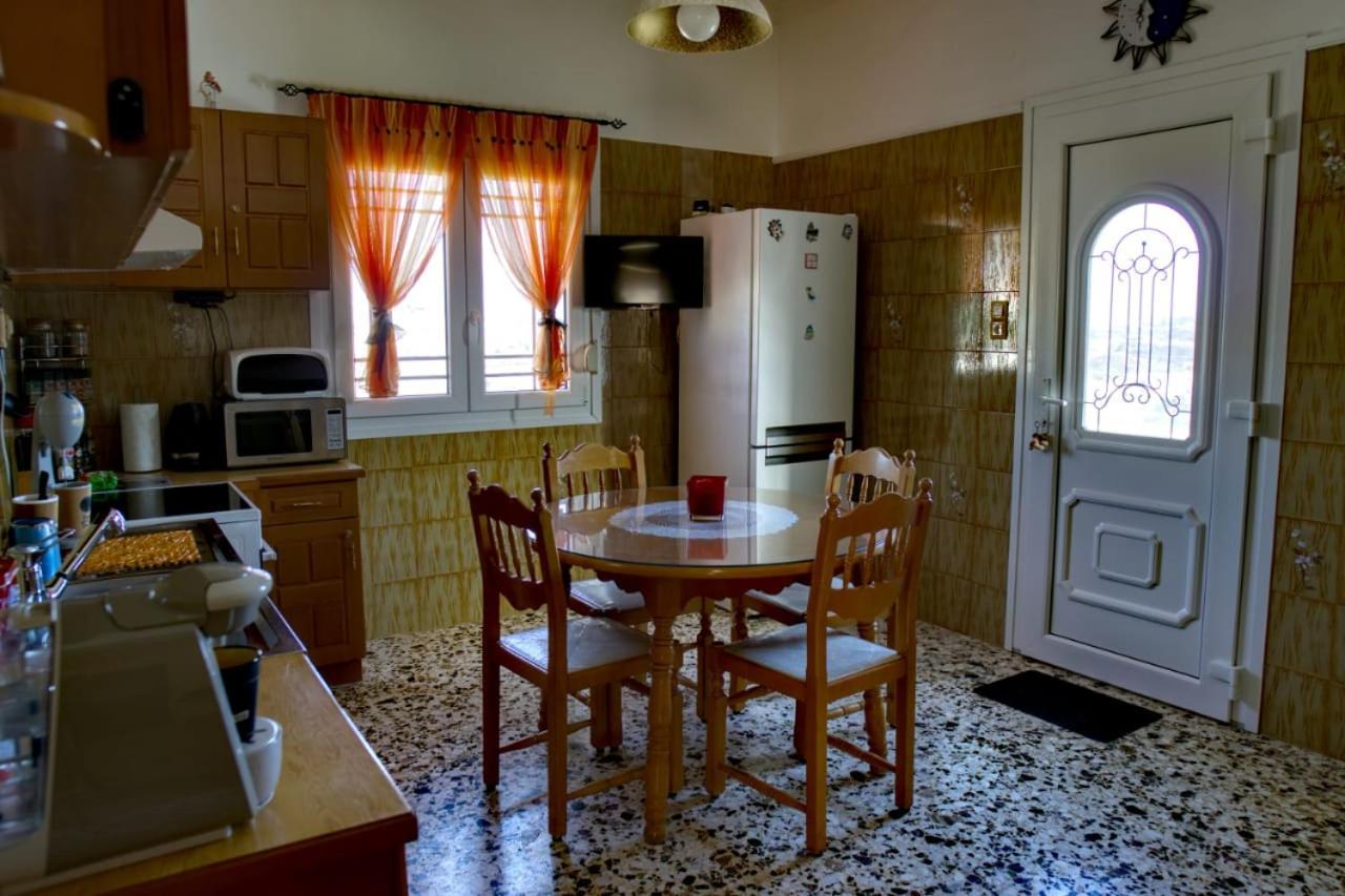 Afroditi'S House Villa Triovasálos Eksteriør bilde